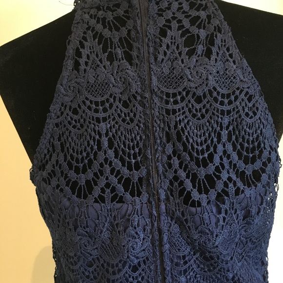 Navy Blue Lace Evening Dress (New with Tag… - Picture 4 of 8